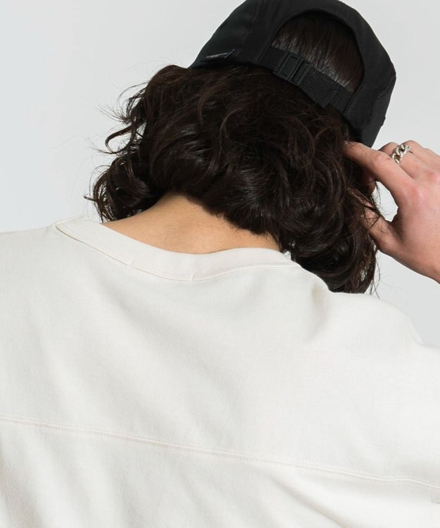 WEGO 【ユニセックス着用ITEM/手洗い可/MLサイズ】フットボールBIG　T（S） オフホワイト