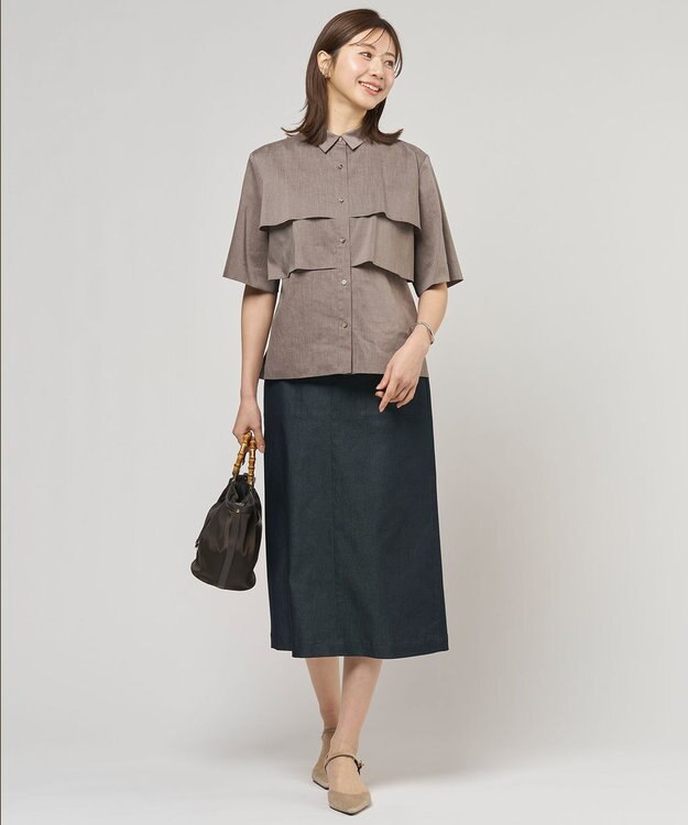 J.PRESS LADIES L 【WEB限定カラーあり・一枚で着映え】ラミーポプリン ティアード シャツ ブラウン系