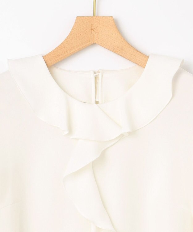 組曲 L ラッフルデシン ブラウス アイボリー系