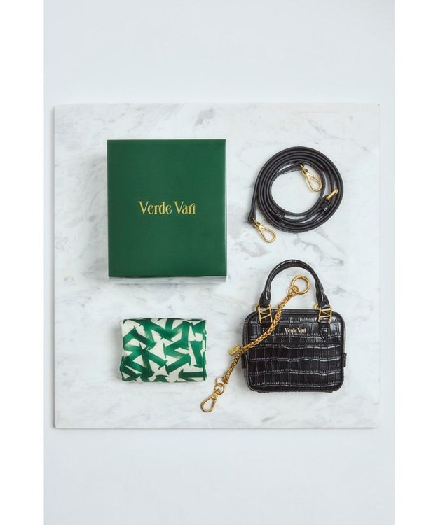 style code 【VerdeVari/ヴェルデヴァリ】TINY BUISINESS BAG ブラック