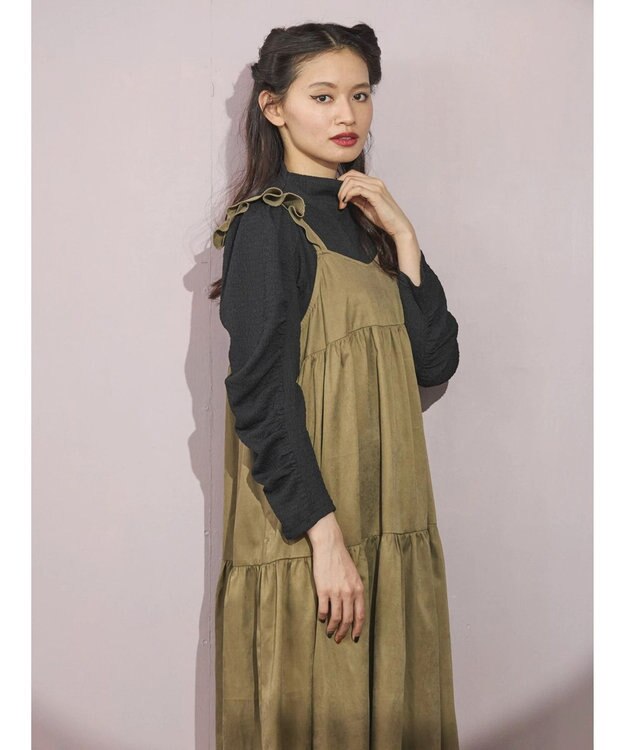 Green Parks ■ＥＳＣＡＲ　ボトルネッククレープカットプルオーバー Black