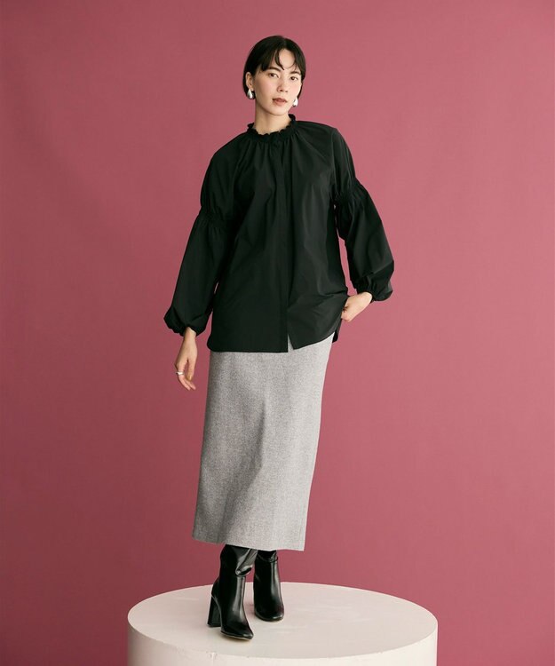 #Newans 【洗濯機可／撥水】シャーリングネック ボリュームスリーブシャツ ブラック