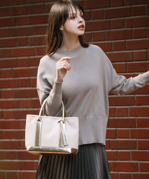 UNBILLION 【テレビ ドラマ着用アイテム】cachecache パーテーションキャンバスバッグ ゴールド