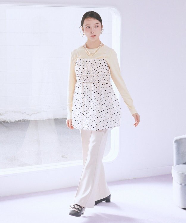 earth music&ecology センターシームフレアパンツ Light Beige