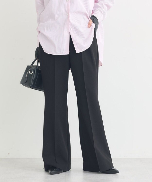 earth music&ecology センターシームフレアパンツ Black