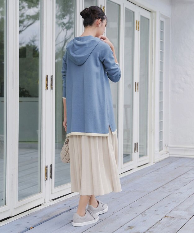 Tiaclasse 【洗える】配色フーディーニットチュニック ブルー×アイボリー