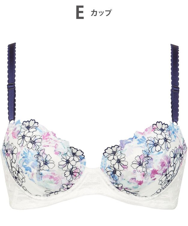 Wing 3/4カップブラ　【後ろ姿きれいブラ】　ウイング／ワコール　KB2713 アイボリー