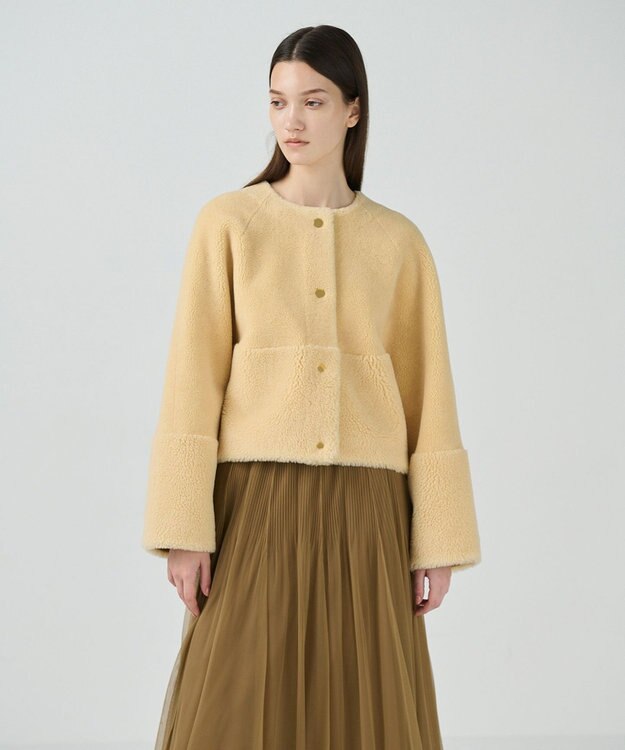 GRACE CONTINENTAL ノーカラーフェイクムートンジャケット イエロー