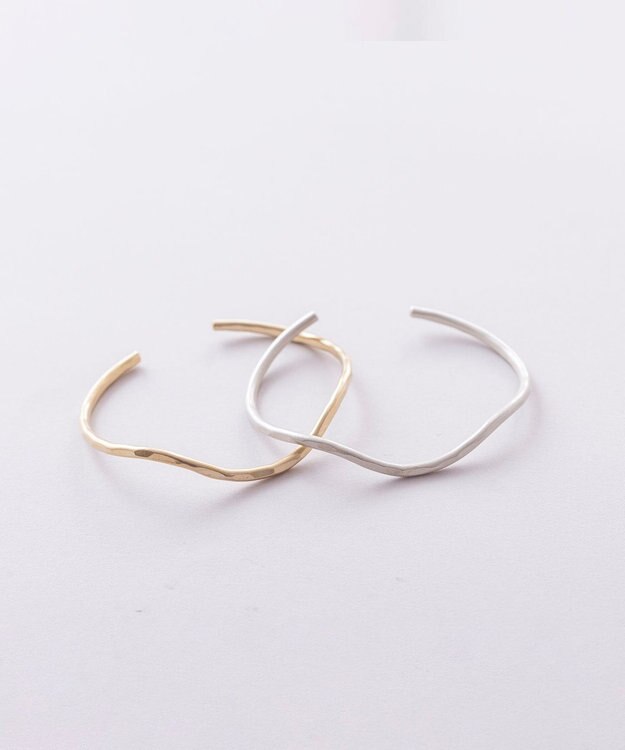 Pisceans ウェイビーラインバングル マットゴールド