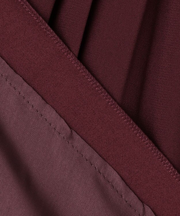 自由区 バックサテンアムンゼン プリーツスカート ワイン系