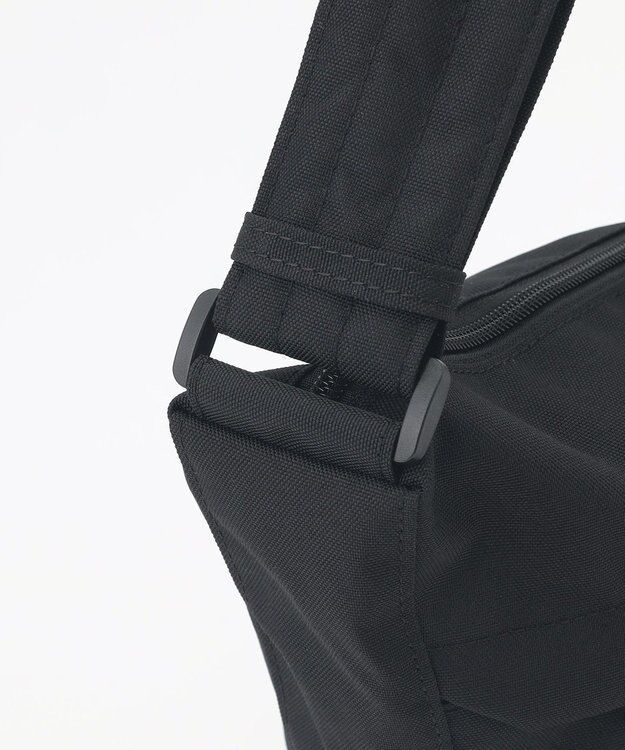 LA BAGAGERIE 【maison vert】 【CORDURA re/cor生地使用】コーデュラ撥水ボディバッグ ブラック