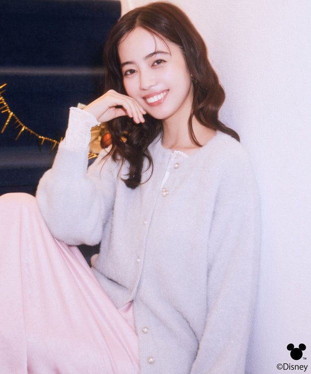 earth music&ecology 【予約】Disney/ポイントミッキーラメシャギーカーデ ライトグレー