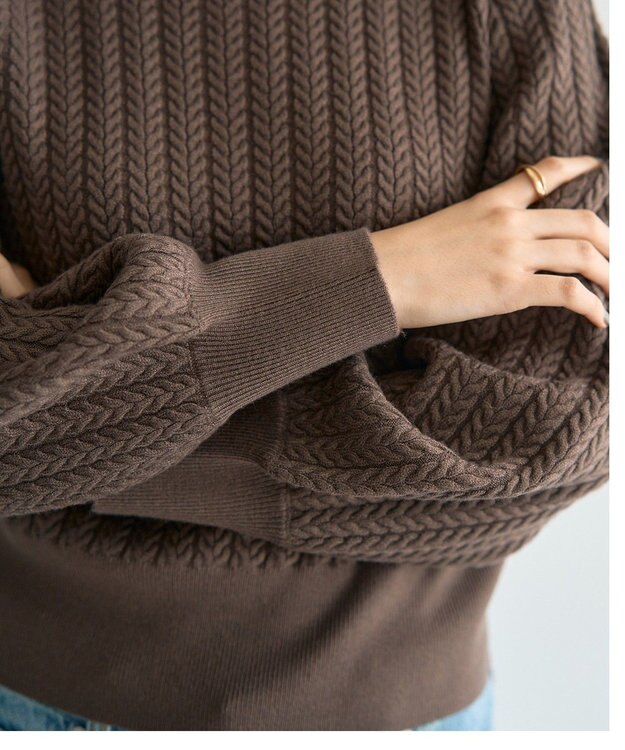 YECCA VECCA 金釦ミニケーブルニット Charcoal Gray