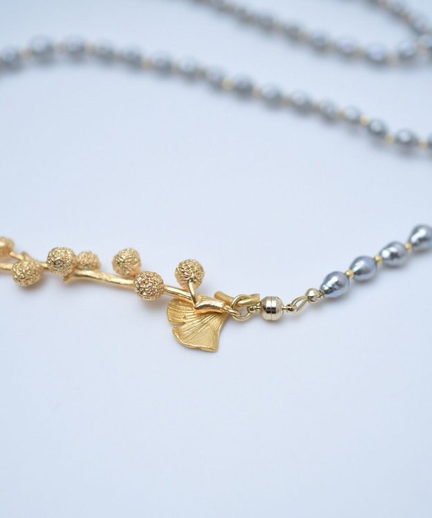 monshiro 【バロックパール/2WAY】イチョウロング ネックレス ゴールド×グレー