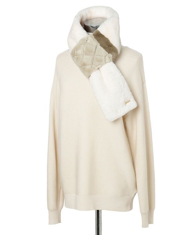 MOONBAT FURLA フェイクファーキルティングマフラー オフホワイト