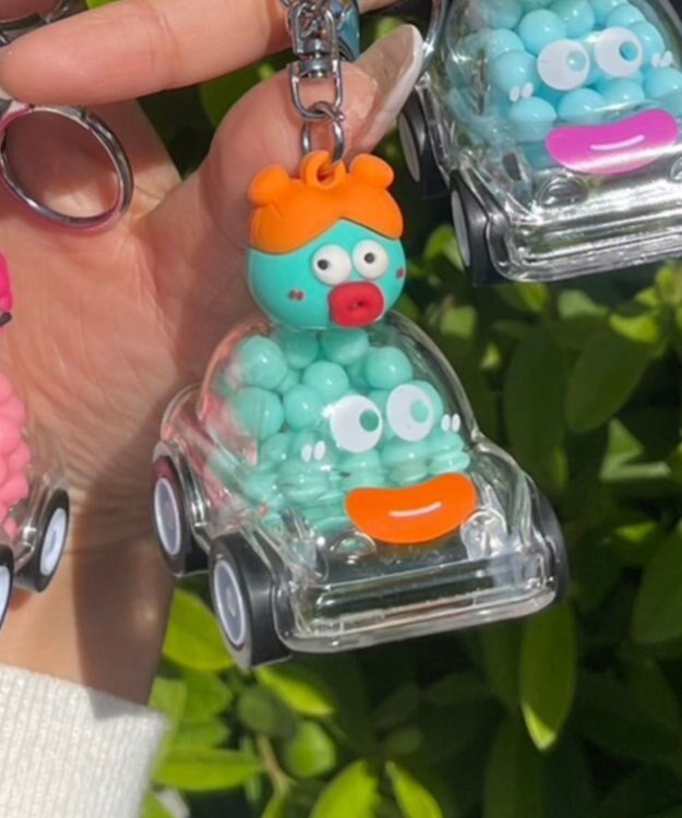 WEGO ドライブモンスターキーホルダー