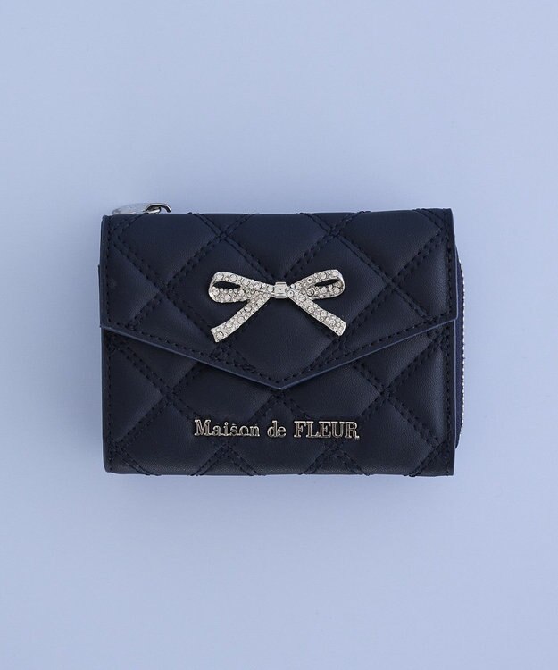Maison de FLEUR リボンビジューキルティングウォレット Navy