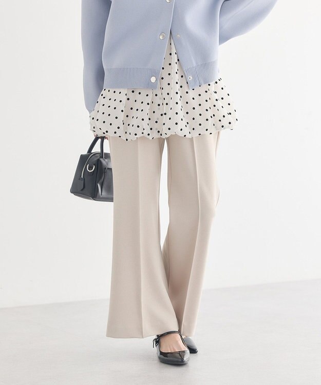 earth music&ecology センターシームフレアパンツ Light Beige