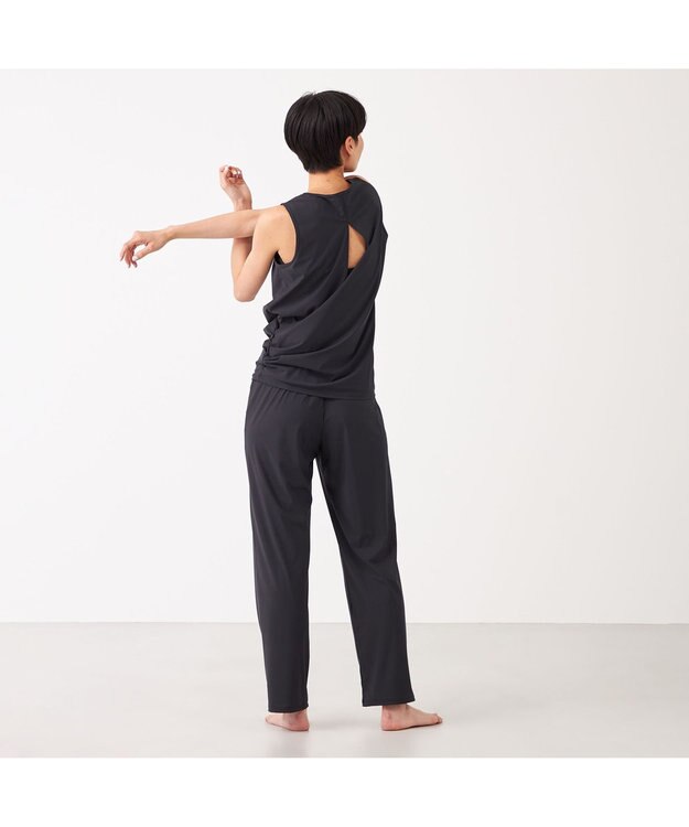 Chacott Chacott BALANCE ライトストレートパンツ ブラック