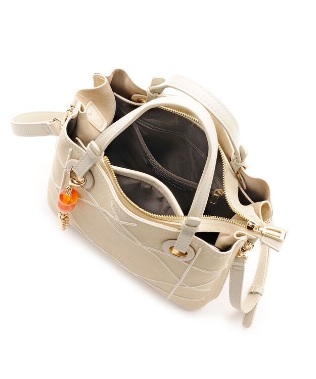 MioFIRANO カジュアルシッククロスラインハンドバッグ 2WAY チャーム付き　FIRANO フィラノ IVORY