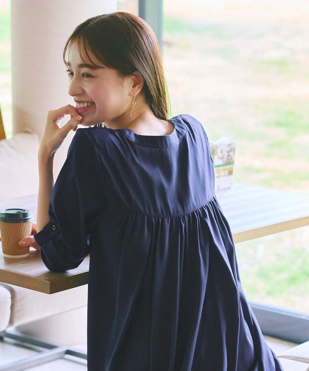 Tiaclasse 【洗える】ヴィンテージサテンチュニックブラウス ネイビー