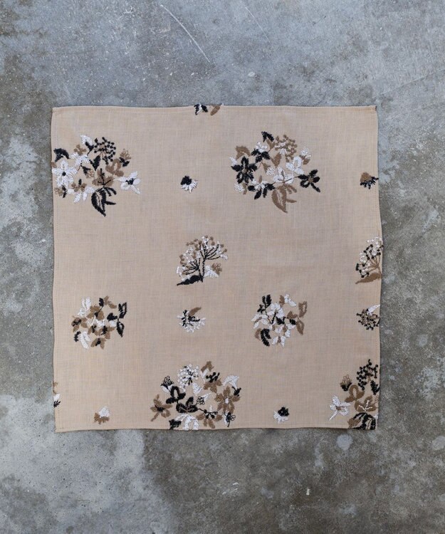 AND WOOL 野小花刺繍ハンカチ ベージュ