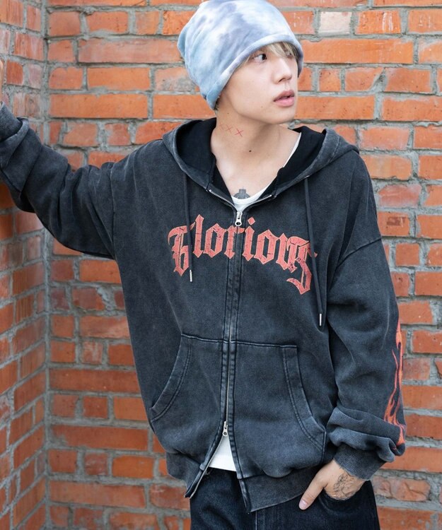 WEGO 【ユニセックス着用ITEM/MLサイズ展開】パウダーブリーチグラフィックZIPパーカー 柄1