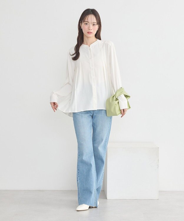 earth music&ecology バックプリーツブラウス Off White