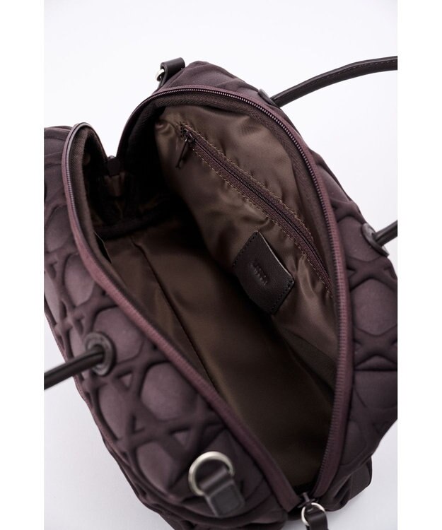 MIYABIYA 【撥水加工】篭目大柄エンボスボンディングミニボストン チョコレート