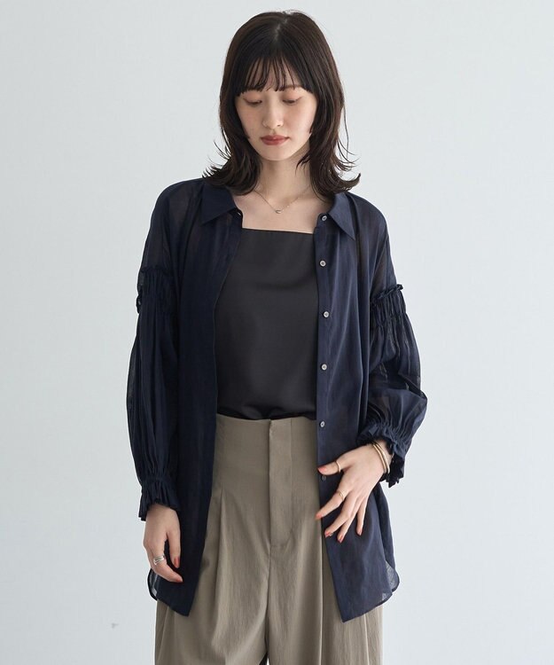 YECCA VECCA 綿麻シアーボリュームギャザーシャツ Off White