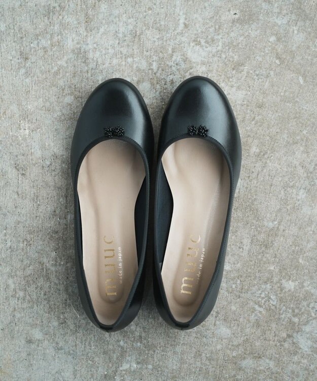 muuc ビーズモチーフのバレエシューズ ブラック