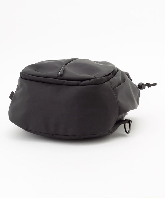 Y'SACCS 【Y’SACCS vous et】フロントファスナークロスボディバッグ ブラック