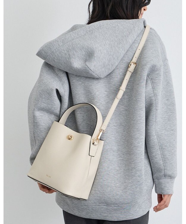 MioFIRANO ツイストロックボックスハンドバッグ 3WAY　FIRANO フィラノ IVORY