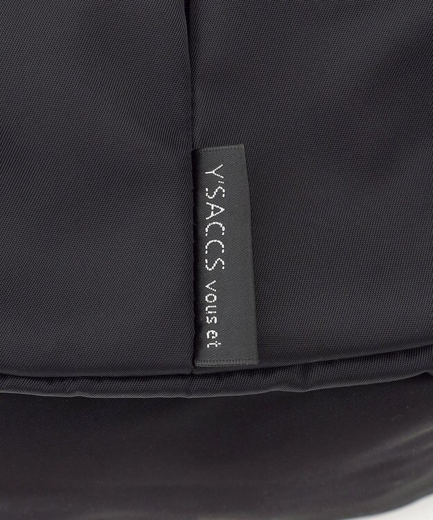 Y'SACCS 【Y’SACCS vous et】フロントファスナークロスボディバッグ ブラック