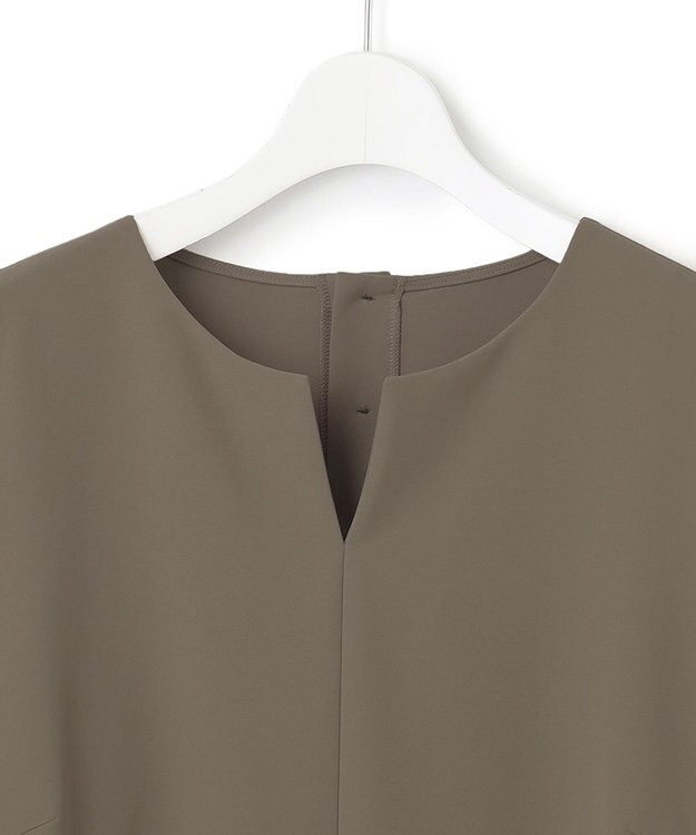 23区 L 【Lサイズ限定】ハイストレッチツイル ブラウス カーキ系