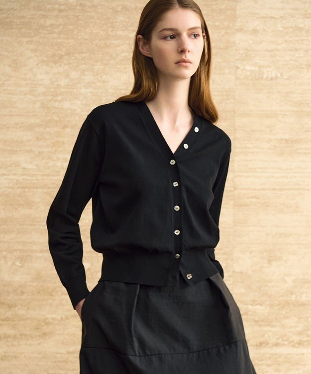 23区 S 【R(アール)】アイスニット Vネック カーディガン ブラック系