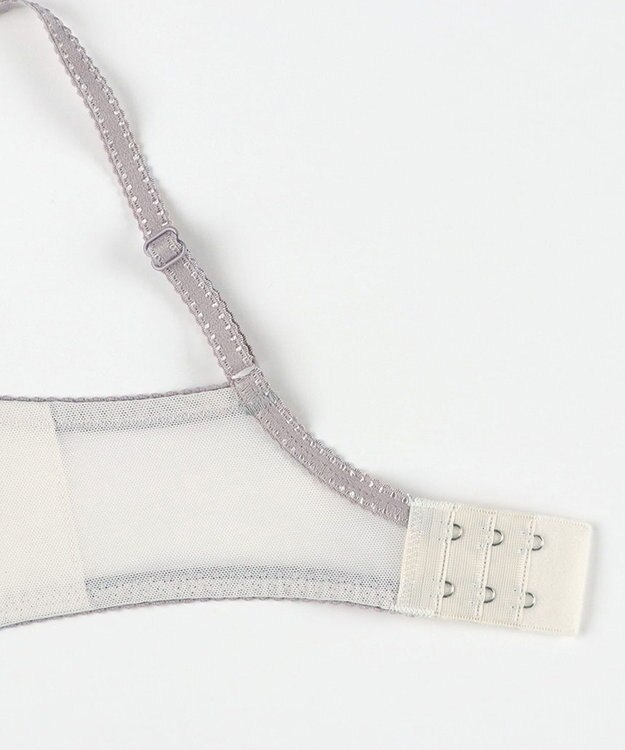 Wing ブラジャー Wing Lesiage 谷間ふっくら 脇高設計 サイドすっきり 【6000シリーズ】 ブラ PB6000 ウイング／ワコール アイボリー