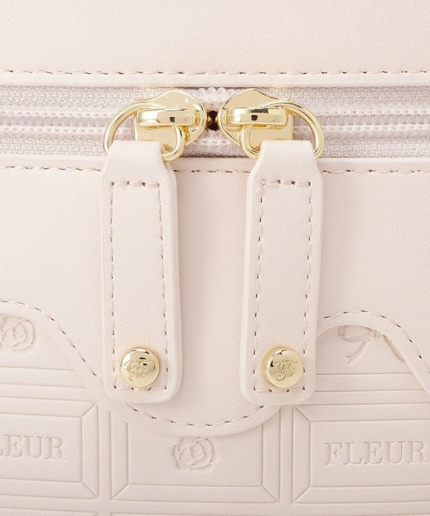 Maison de FLEUR FLEURチョコレートキューブバッグ Ecru