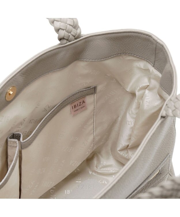 IBIZA アトラクティーボ　セミショルダーバッグ トープ