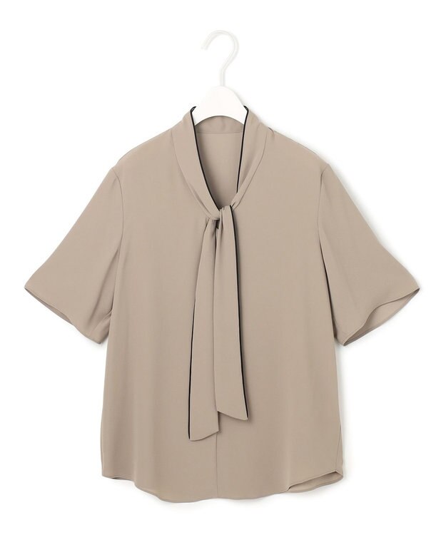 ICB L 【人気のため新色追加・接触冷感・UVケア・洗える】BackSatinAmunzen 5分袖配色ボウタイブラウス クリームブラウン系