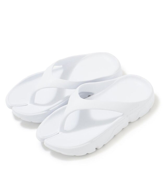 SHARE PARK LADIES 【23.65／イーシプサムチョンユクオ】　足袋トングサンダル ホワイト系