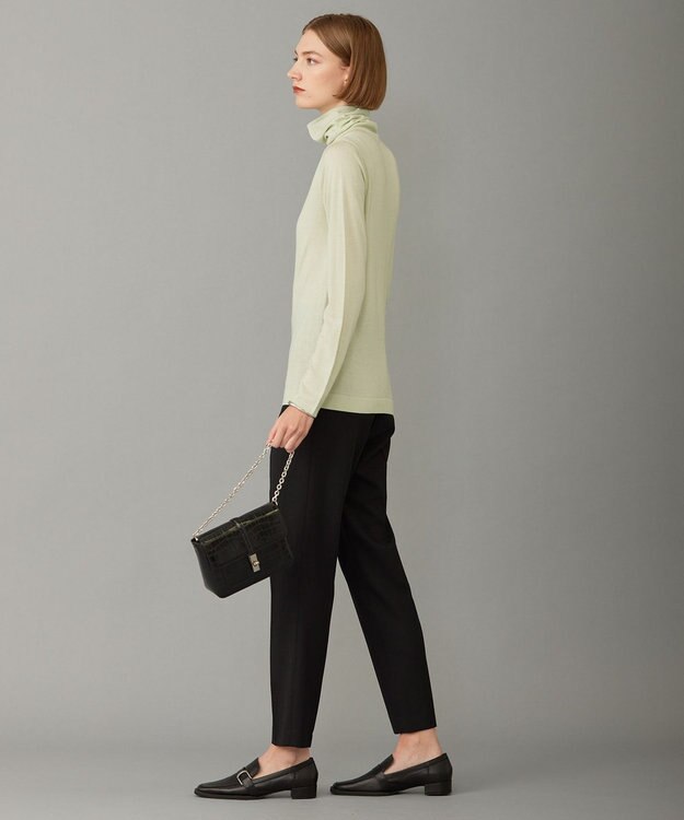 ICB 【洗える】 スムージータートル ニット ヘイズグリーン系