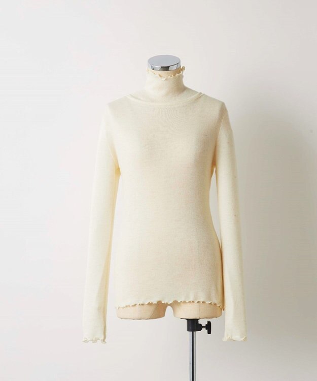 TOQUE 24AW新作〈高垣麗子さん着用〉針抜きスムスハイネックＴ オフ