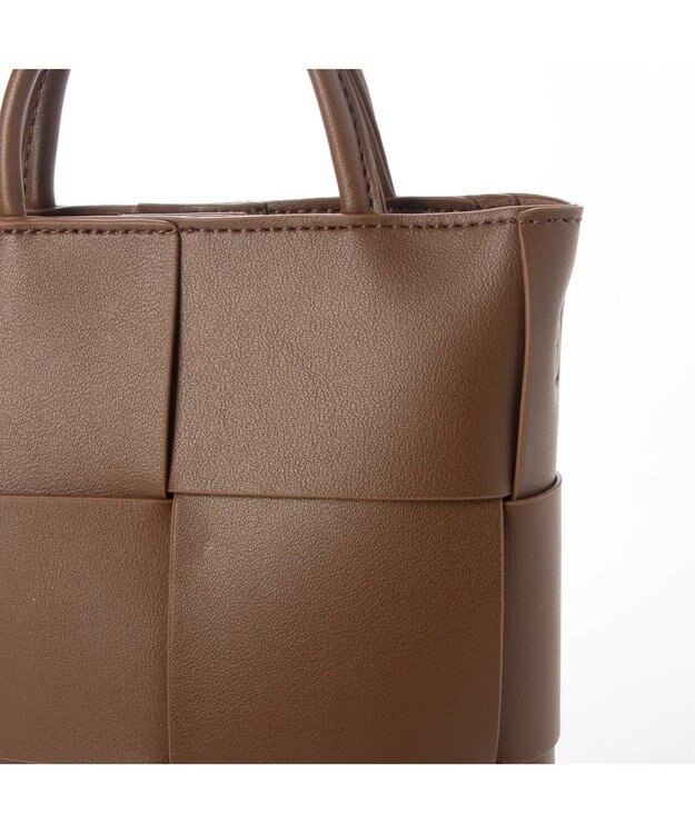 UNBILLION cachecache イントレチャートミニショルダーバッグ キャメル