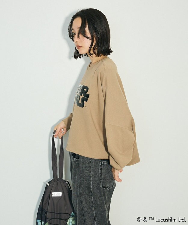 Green Parks ＳＴＡＲ　ＷＡＲＳ／メタルプリントスウェット Beige