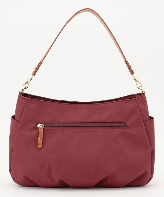 LA BAGAGERIE ポリエステルキャンバス　タックショルダー ワイン