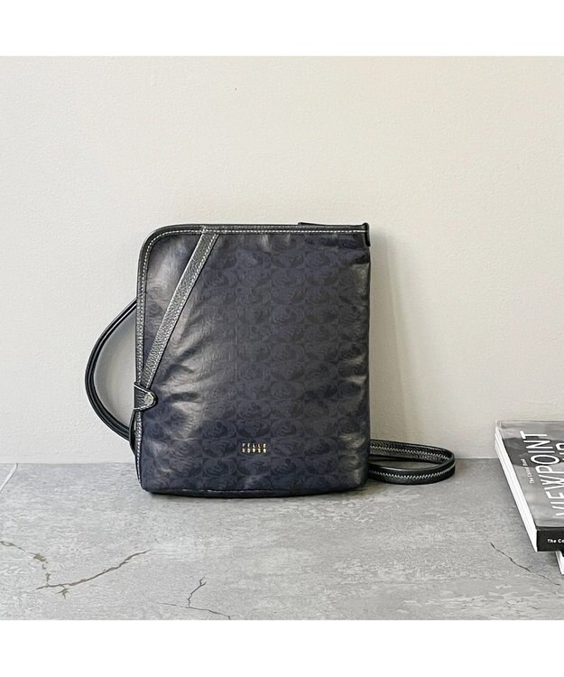 PELLE BORSA 縦型ポシェット Alive アライブ 4437 ネイビー