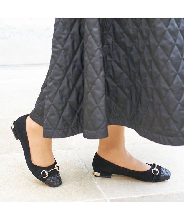 MODE ET JACOMO <MODE ET JACOMO>スクエアビットフラットパンプス ブラックコンビ