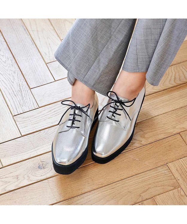 MODE ET JACOMO <carino>【レイン対応】レースアッププラットフォーム シルバー
