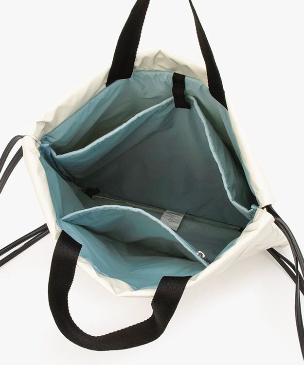 LeSportsac TH CITY KNAPSACK/アップタウンパールシャイン/ブラック アップタウンパールシャイン/ブラック